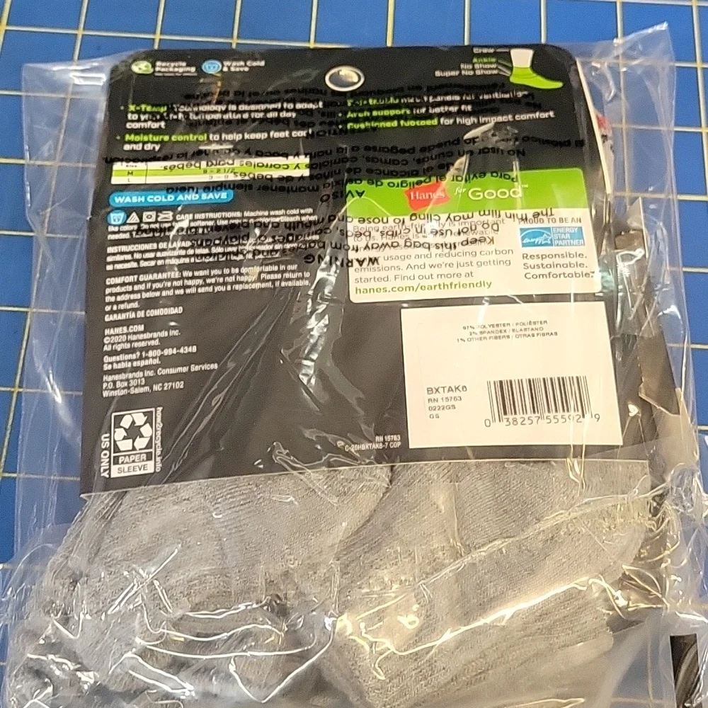 Hanes X-Temp Boy's Ankle 6 Pairs of Socks Medium Shoe Size 9-2.5 New In Package